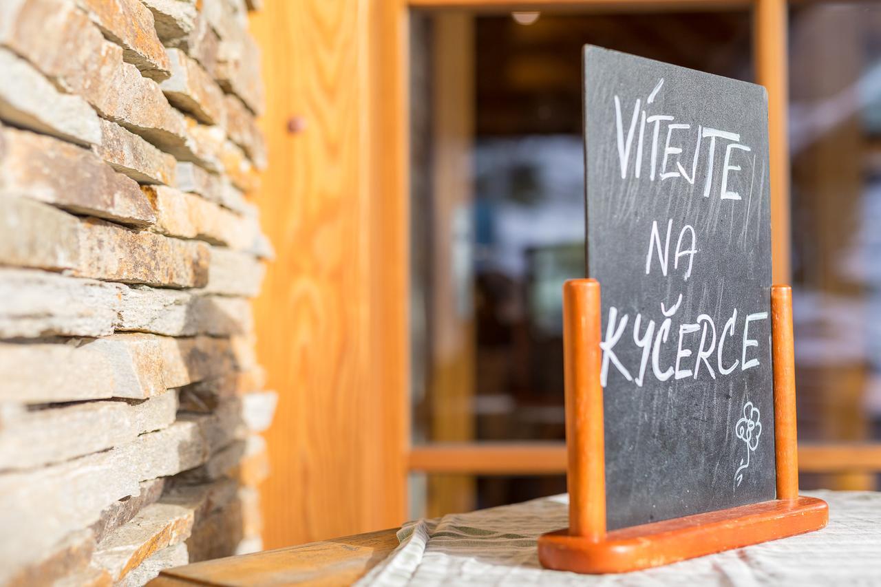 Valasske Chalupy Kycerka Hotel Velke Karlovice Ngoại thất bức ảnh