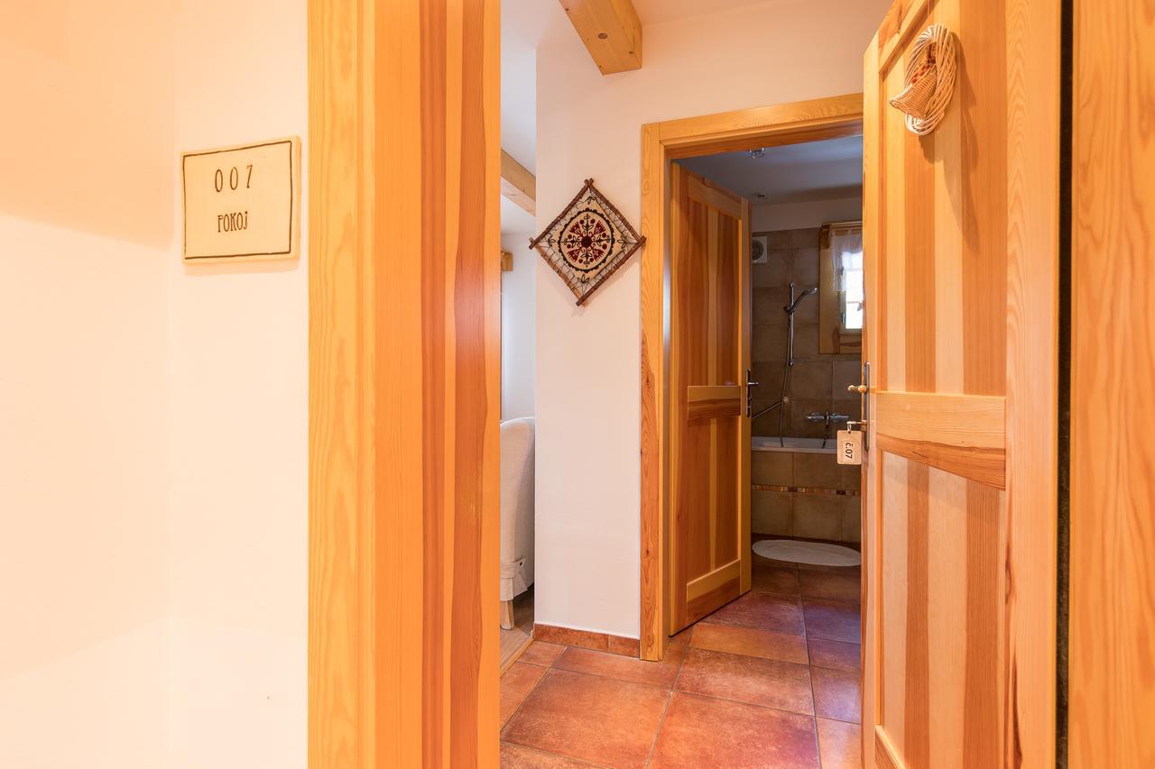 Valasske Chalupy Kycerka Hotel Velke Karlovice Ngoại thất bức ảnh