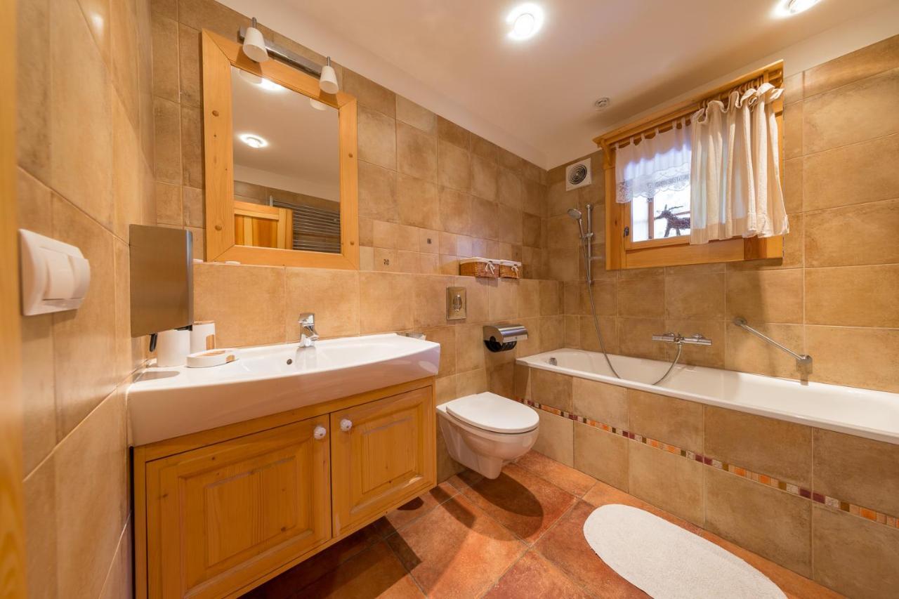 Valasske Chalupy Kycerka Hotel Velke Karlovice Ngoại thất bức ảnh